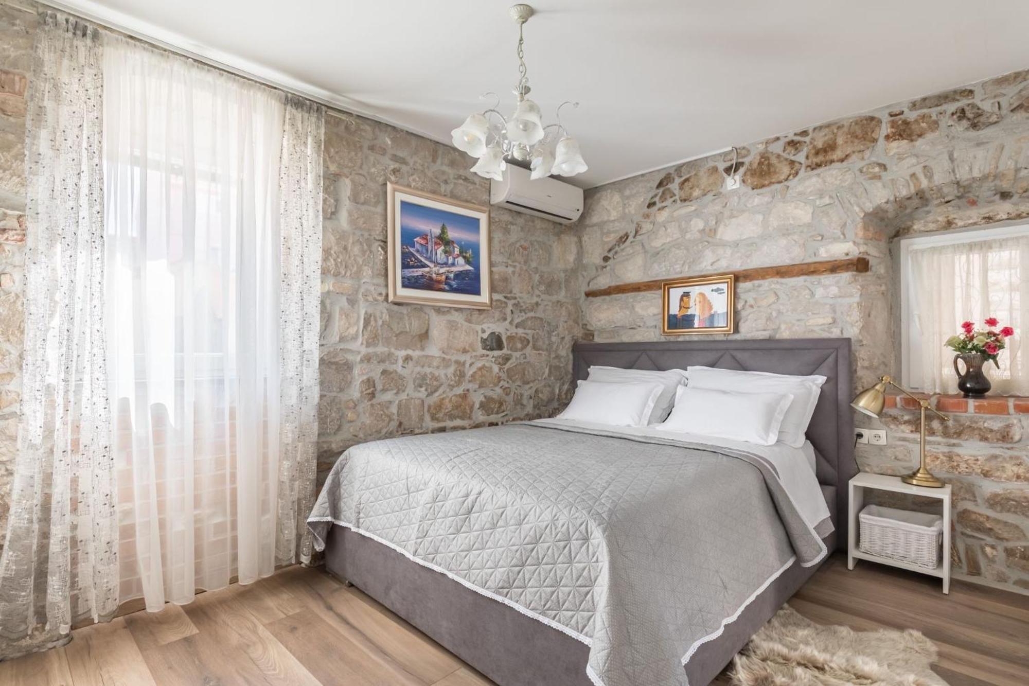 ספליט Apartments And Rooms Petra מראה חיצוני תמונה