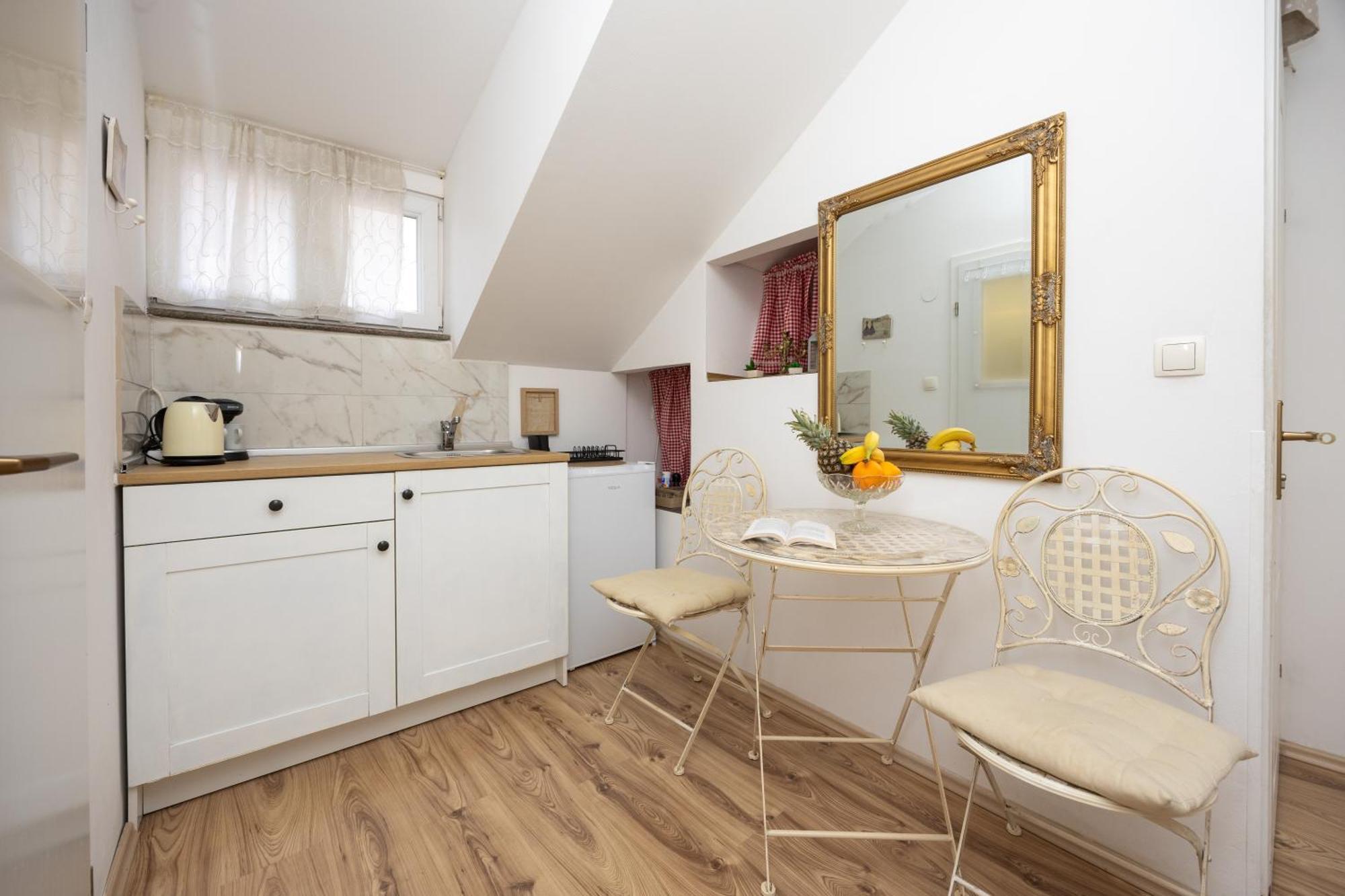 ספליט Apartments And Rooms Petra מראה חיצוני תמונה